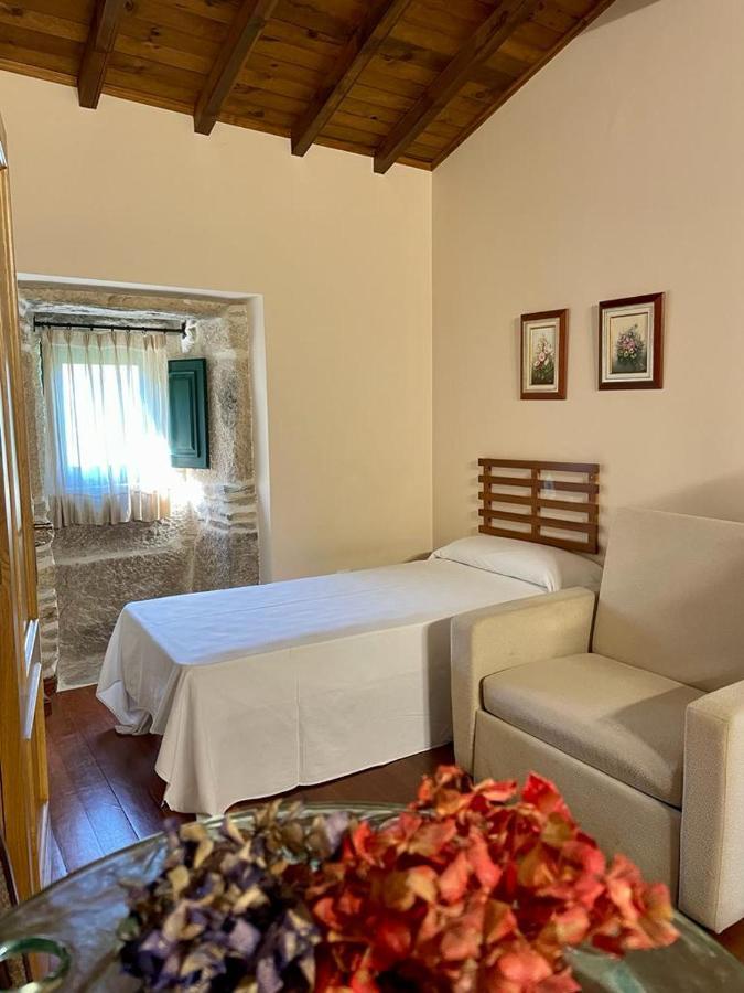 Hotel Aldea Couso Rural Sarreaus Esterno foto