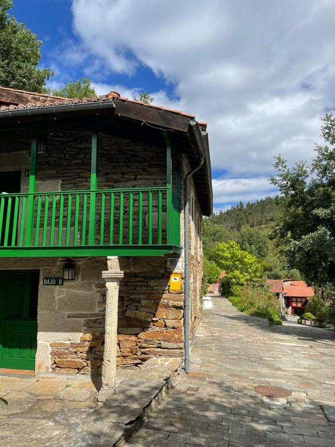 Hotel Aldea Couso Rural Sarreaus Esterno foto