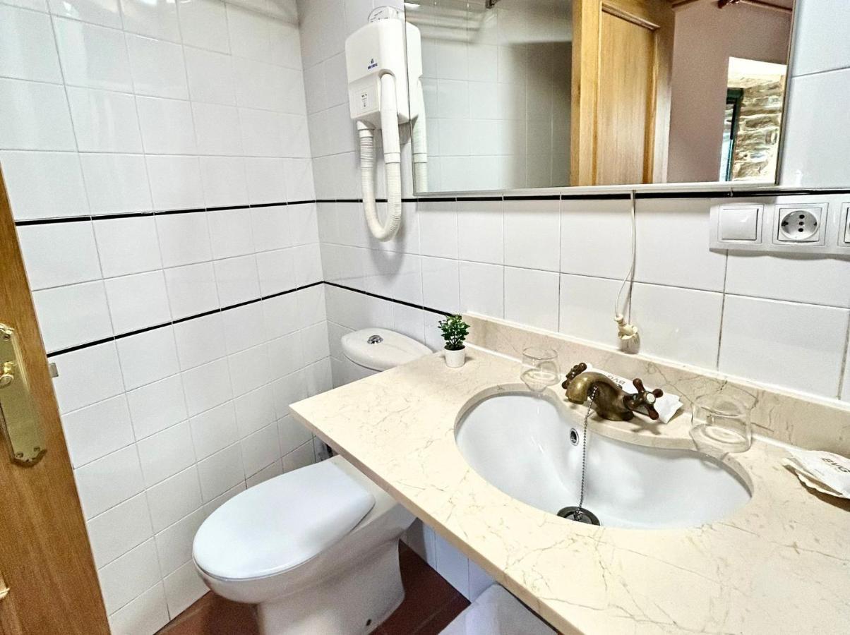 Hotel Aldea Couso Rural Sarreaus Esterno foto