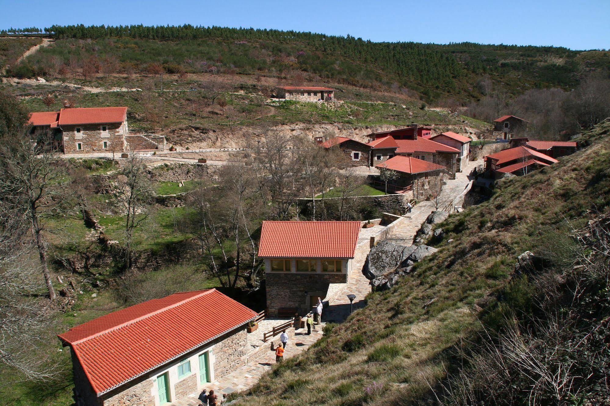 Hotel Aldea Couso Rural Sarreaus Esterno foto
